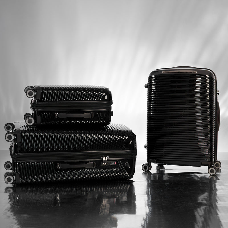 Traversed 21" Hardside Carry-On 8 Wheel Expandable Spinner (Black)