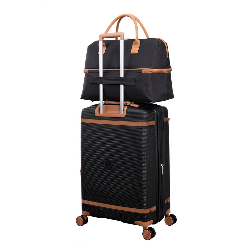 Alluring Women's Weekender Duffel (Charcoal)