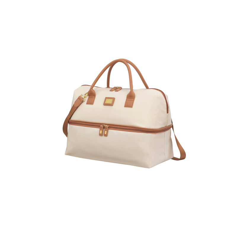 Alluring Women's Weekender Duffel (Cream)