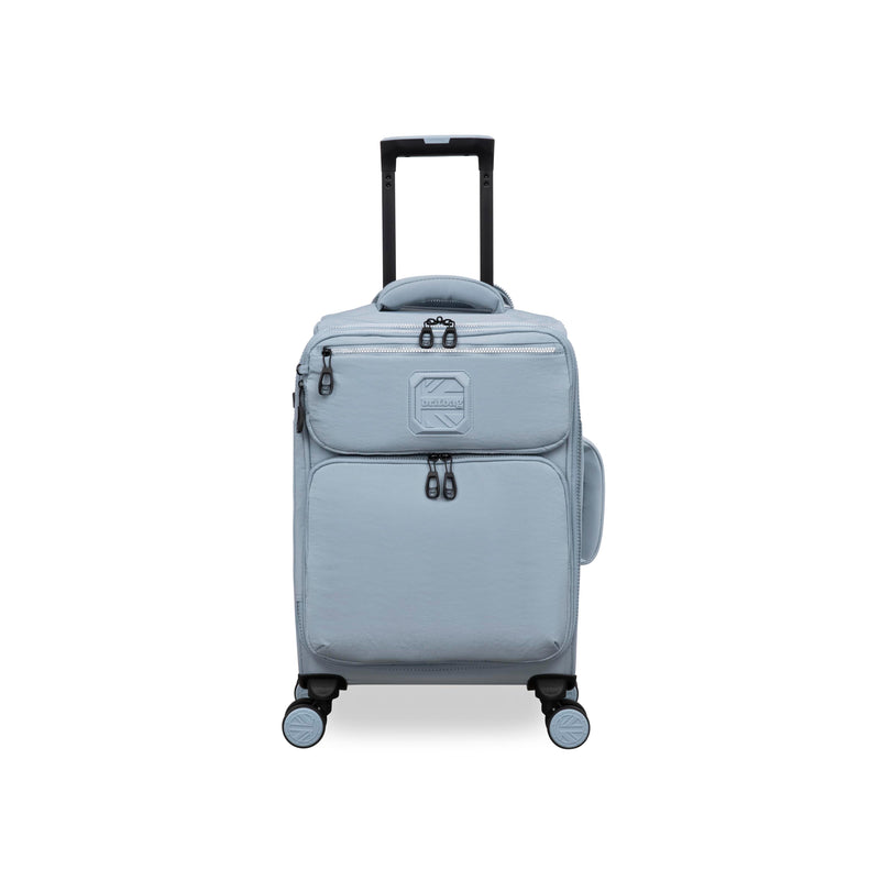 BRITBAG Ashdon 22" Softside Carry-On 8 Wheel Spinner (Light Blue)