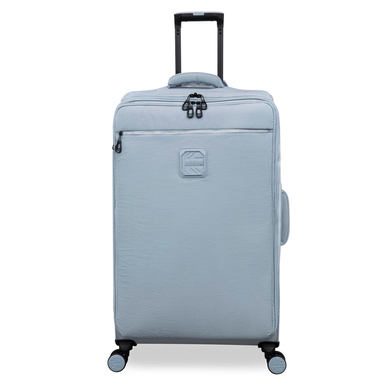 BRITBAG Ashdon 32" Softside Checked 8 Wheel Spinner (Light Blue)