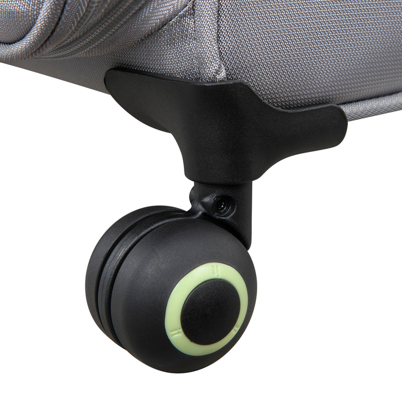 Circulator 28" Softside Checked 8 Wheel Expandable Spinner (Elephant Skin)