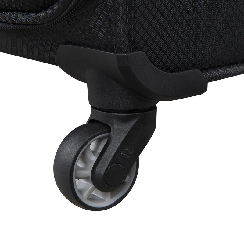 Decisive 27" Softside Checked 4 Wheel Spinner (Black)